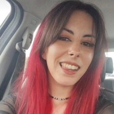 julie_barutot's profile picture. 