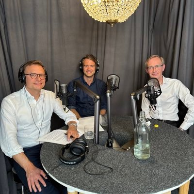 marknadsanalytiker Hemnet 🏡       Med och programleder podden Vägen Hem 🎧