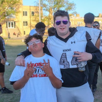 May_Punts's profile picture. 3.11 GPA - @bucs_fball Punter- 6’1” 230 Phone- (425)-870-1284 Email- may206338@gmail.com