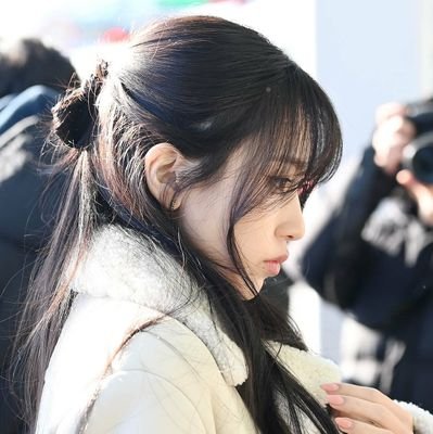 yoshibns's profile picture. bns account ni @horangyowshi