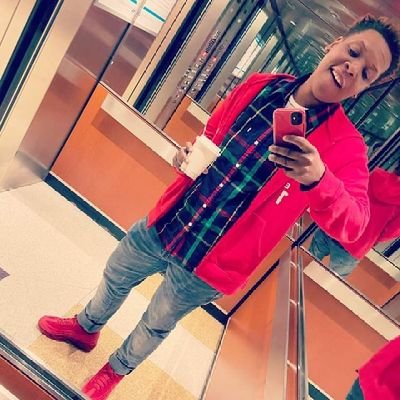 starbrody87's profile picture. 🅱️Ella MOM 💟👻starbrody 👻 |STONER gang 🤟🏾💨💨🩸| #lesbian 🌈 #virgo ♍️ #iALWAYSwork 💨💨💨 ⚠️i LOVE my child ♥️⚠️ SINGLE AF #babyMOMMAdaddy 🤞🏽