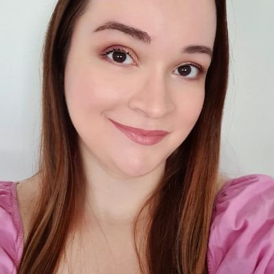 Criadora de conteúdo de Infinity Nikki no YT; viciada em Final Fantasy XIV; mas aqui a gente posta de tudo xD