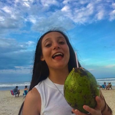 ponteldudis's profile picture. é proibido estacionar na vida 🚎