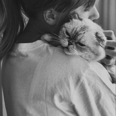 highwalls153's profile picture. Deep blue, but you painted me golden ...
💙🎶🖌️