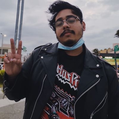 Melomano | Guitarra/Bajo | DevOps Engineer | Pentest & Cybersecurity | El camino así es