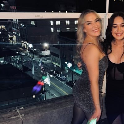 mandysylv's profile picture. 