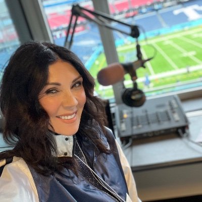 🗣🎙#VoiceOver Artist • ❤️⚡️ #AED Advocate #DoYouSeeAnAED • ⚔️ @Titans Fan Forever • 🦖Co-Host of #TrevinsPrehistoricPodcast