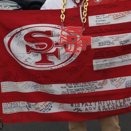 Official account of the 49ers #FaithfulFlagAdventures !!! ran by @49erHodge for the best fan base in the world. The Faithful. Go Niners!!!
