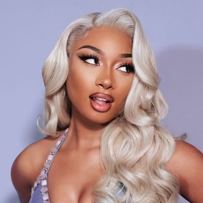 Megan Thee Stallion is my queen 👑 
25 she/her ♒ STREAM HISS HOTTIES!!!! 🐍🐍🐍