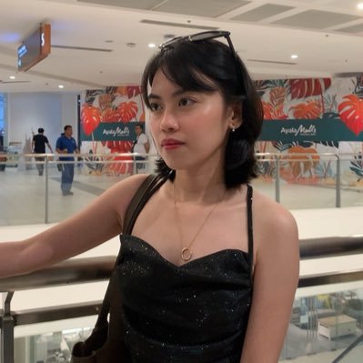 eljirehescb's profile picture. 🌒