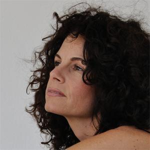 johannevi's profile picture. Freelance Rédaction/DA/Stylisme  • Ex-dir rédaction • Cofondatrice Grizette •