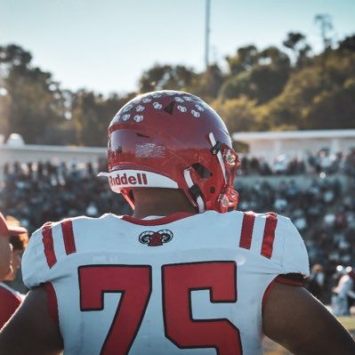6’4 HT 300 LBS—Offensive lineman @CCSFfootball—#75 —3 for 3— Dec 2023 Grad——Email: Jccampos07@yahoo.com