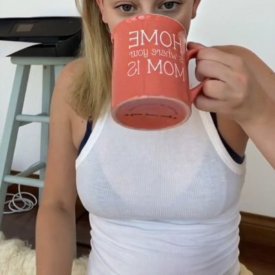 RuthAdmas's profile picture. 