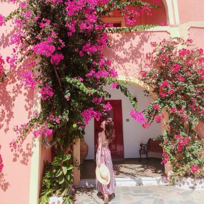 Simla95Selena's profile picture. 