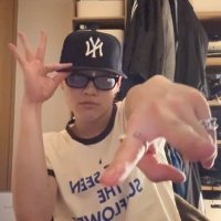 무이 (@moooozzzz_) 's Twitter Profile