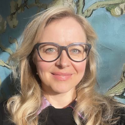 Presentator| Dagvoorzitter| Spreker| Programmamaker| Projectcoördinator| Gastdocent| Haagse Vrijheidsambassadeur| Hagenaar vh Jaar | Genomineerd Vrouw id Media