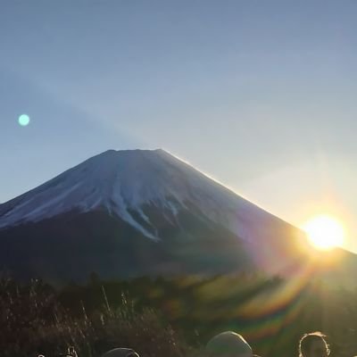 yuzu4433's profile picture. キャンプにハマってしまった、おじいさんです。
何処かに行った所を紹介していきますので。
人生一回なので楽しみたいなと。
焚き火とぼーっとしてるのが好き。