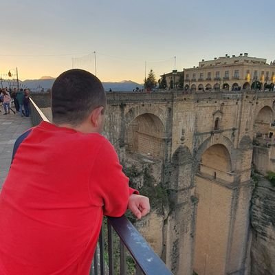 Chondo10's profile picture. Me encanta la belleza masculina. Ganas de conocer gente. Amante de los tatuajes. Naci para ser libre