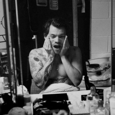 ilovefruitman28's profile picture. totally lacking the wow factor