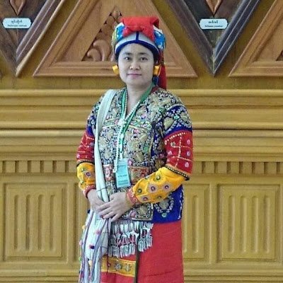 LwayNoon's profile picture. 