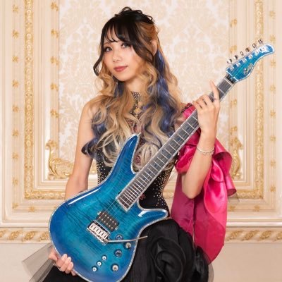 PARADOXXギタリスト@info_paradoxx ⭐️ギター弾いてます/作曲⭐️Endorsed by COMBAT GUITARS⭐️動画→ #MaMaMaiko 🐡フグ好きアクアリスト🐠 -------『PARADOXX TOUR 2024“#逆説のSINGULARITY”』全国ツアー中！-------