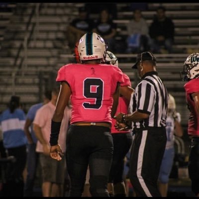 DE/OLB ‘24 #9 West Johnston high school (NC)  6’4 200lbs  email Jaydenharris898@gmail.com
Coach: @CoachHarp_Wj phone number 9196286834