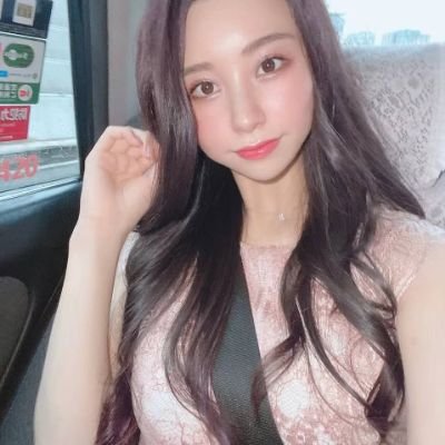 milae575072's profile picture. 