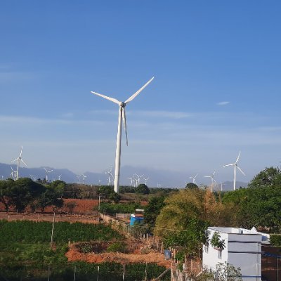 Suresh311331's profile picture. Njoy