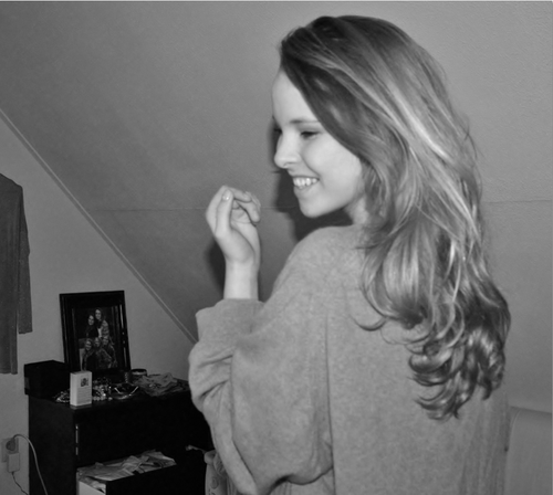 charlottevo94's profile picture. 