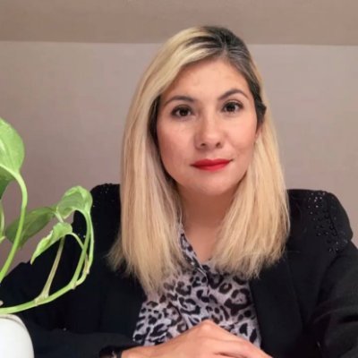 about_fabiola's profile picture. 💜 comunicóloga l doctorante en @PosgradPolitica I asesora de @marzziga 🧡 en @BJAlcaldia