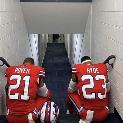 Dad. Husband. Bills, Sabres, Mets. Music, Movies, Podcasts. #BillsMafia