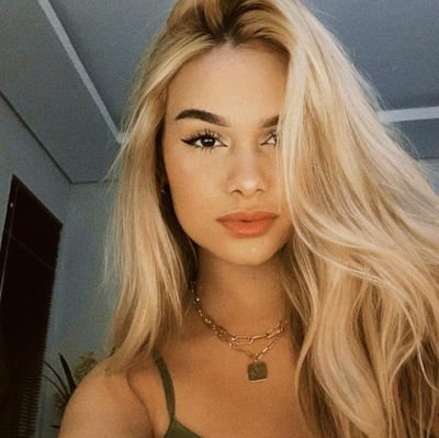 nihadixx's profile picture. pistoleira de antigos carnavais e coisa e tal