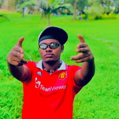 Jah know 🌟 star  
music is my drug 
 we do it for Uganda 🇺🇬