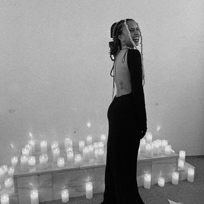 adyelsira's profile picture. 