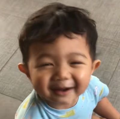 mozkov's profile picture. kuliah tidak wajib, yang wajib itu...
