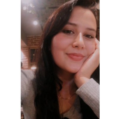 aysnr_aytln's profile picture. 