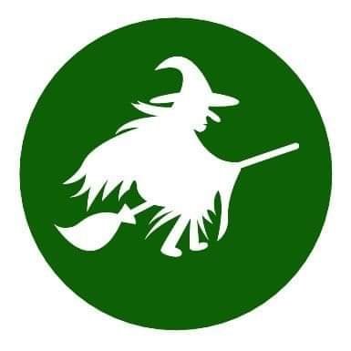 DeMourasEMeigas's profile picture. De Mouras e Meigas nace como un proxecto adicado a ensinar ao mundo os nosos rincóns máis bonitos, asi como as nosas lendas, mitoloxia, cultura e tradicións.