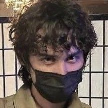 #WALLOWS: We love our Latin American fans. Dwight you ignorant slut.// Matty Healy te odio (broma) no