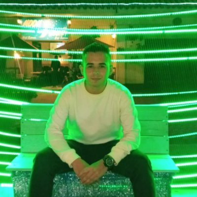 TheAndrew988's profile picture. La vida es como la caja de Pandora: impredecible, peligrosa, y llena de retos mentales y físicos.🧠🦾
https://t.co/wMGvPN0zjy