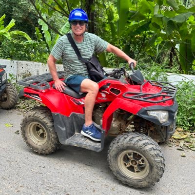 MagixDenno's profile picture. Live for the moment