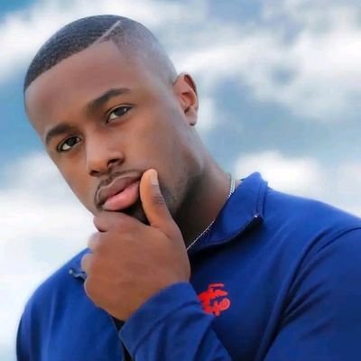 BruceSmith29397's profile picture. If your dream don't scare you, they aren't big enough🙏💯❤️