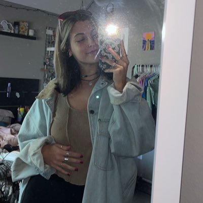 MaryEli721's profile picture. 