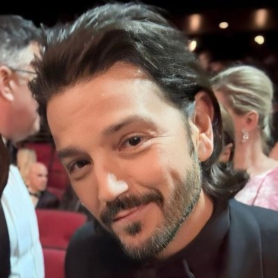 stanning/fan account. fandoms and music.... property of diego luna 🔞