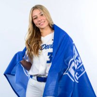 emma henry (@emmahenry33) 's Twitter Profile
