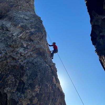 Blind climber discovering new heights. President and Founder of @scbeepbaseball and @pantherbeepball. #climbing and #lafc is life 🖤💛 🦮 🦯 #climbon