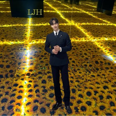 CSTWITHLJH90125's profile picture. サン&ウォン🎯→イナツ23.07→Lotte23.10✋🏻→🇰🇷24.01🫠 →Lotte24.05🤚🏻→🇰🇷25.01💛→イフユ25.02🩵声、曲、演技、人柄、振舞い全部好き🥹💕韓ドラ呟きあり💙無言フォロー失礼します😅한국어 공부 2년🇰🇷 Eng the 2nd lang