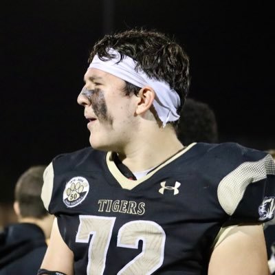 18 D1 Offers | DL 2026 (True), 6’3 285, +3.5 WINGSPAN 19.3 MPH, 4.1 GPA, ‘24 All-SCC DL | '24 All-State: @CTHSCA, @WalterCampFF & @GameTimeCT| 🏀 | 475-234-9695