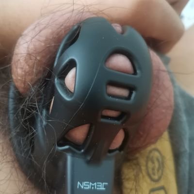 llllllan640655's profile picture. m，小鸡巴男