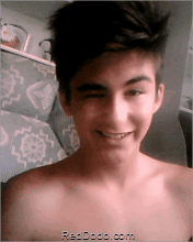 Sou um cara bem facinho,me quer só me add ae e me leva : marcos.lopez2011@hotmail.com