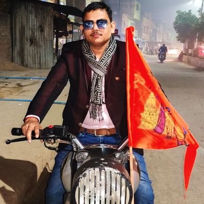 Proud Indian ||#HINDU || Social Activist || Cricket Fan || Student || Views are personal.
Big fan of @msdhoni @asliyoyo